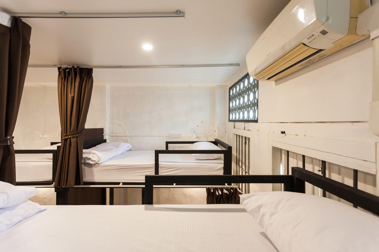 Feel Good Hostel Phuket Exterior photo